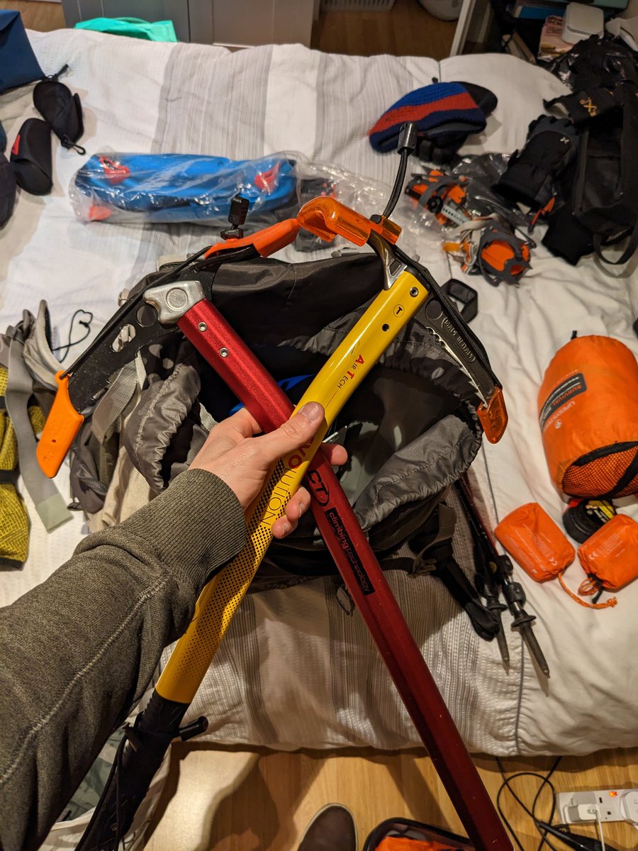 Warren___Moore's tweet photo. First time going through an airport with ice axes - made it through without being arrested! https://t.co/CfncIylCkT