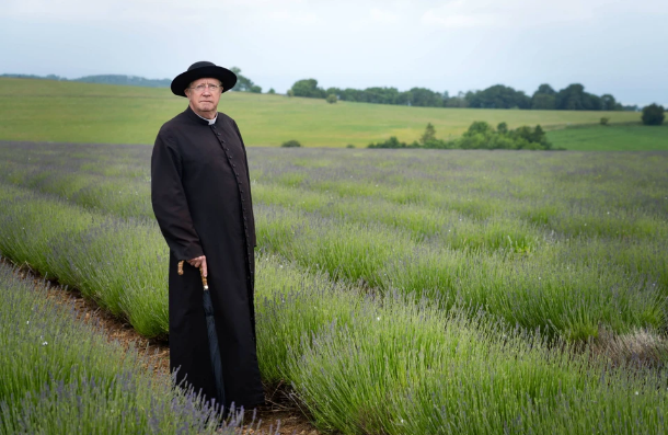 Father Brown tweet media