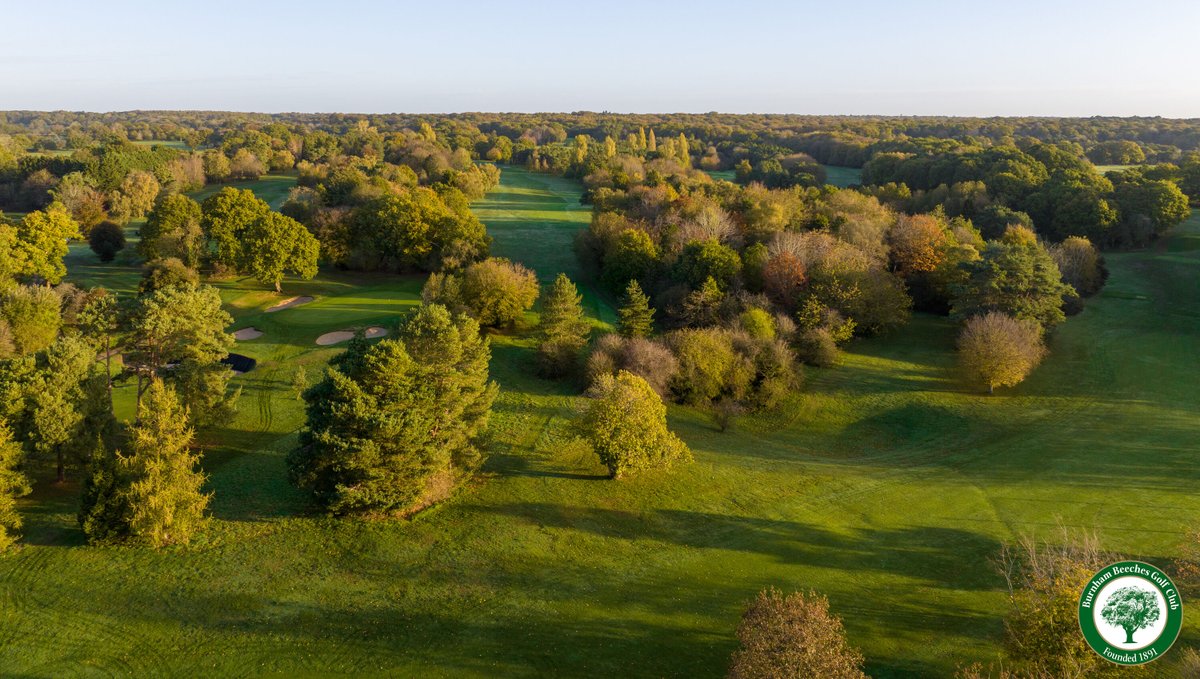 BurnhamBgolf's tweet photo. Burnham Beeches Golf Club is one of the most prestigious clubs in the UK and offers an incredible golfing experience for all levels. Plus, the scenery is stunning and the staff are always friendly and welcoming. So why not give it a go and see what all the fuss is about? 🏌️‍♀️ https://t.co/DYTFdQ1ZOH