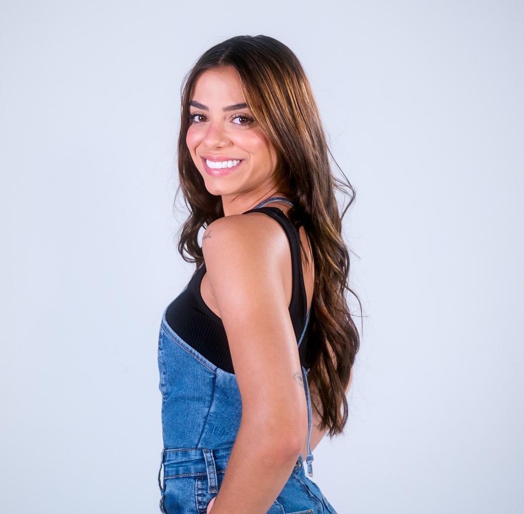 HackerXParciais's tweet image. 🚨 Tiragens #BBB23
Key Alves 🔑
Vejo ela se desentendendo com muitos da casa na próxima semana.
E isso pode causar sua ida ao paredão.
Seu fandom tem que estar muito unido pois será um paredão histórico com recorde de votações.
#TeamKey
RT pra espalhar.