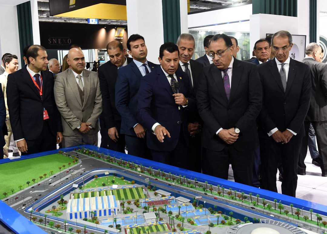 MCdesigners_o's tweet image. اعمالنا تتألق في معرض سبورتس اكسبو ٢٠٢٣
برعاية الرئيس عبد الفتاح السيسي
وزيارة د.مصطفى مدبولي رئيس الوزراء و السيد اشرف صبحي وزير الشباب والرياضة بجناح نادي الشيراتون
#scalemodels #mcdesigners #educationalmodel #villamodel #smartmodel