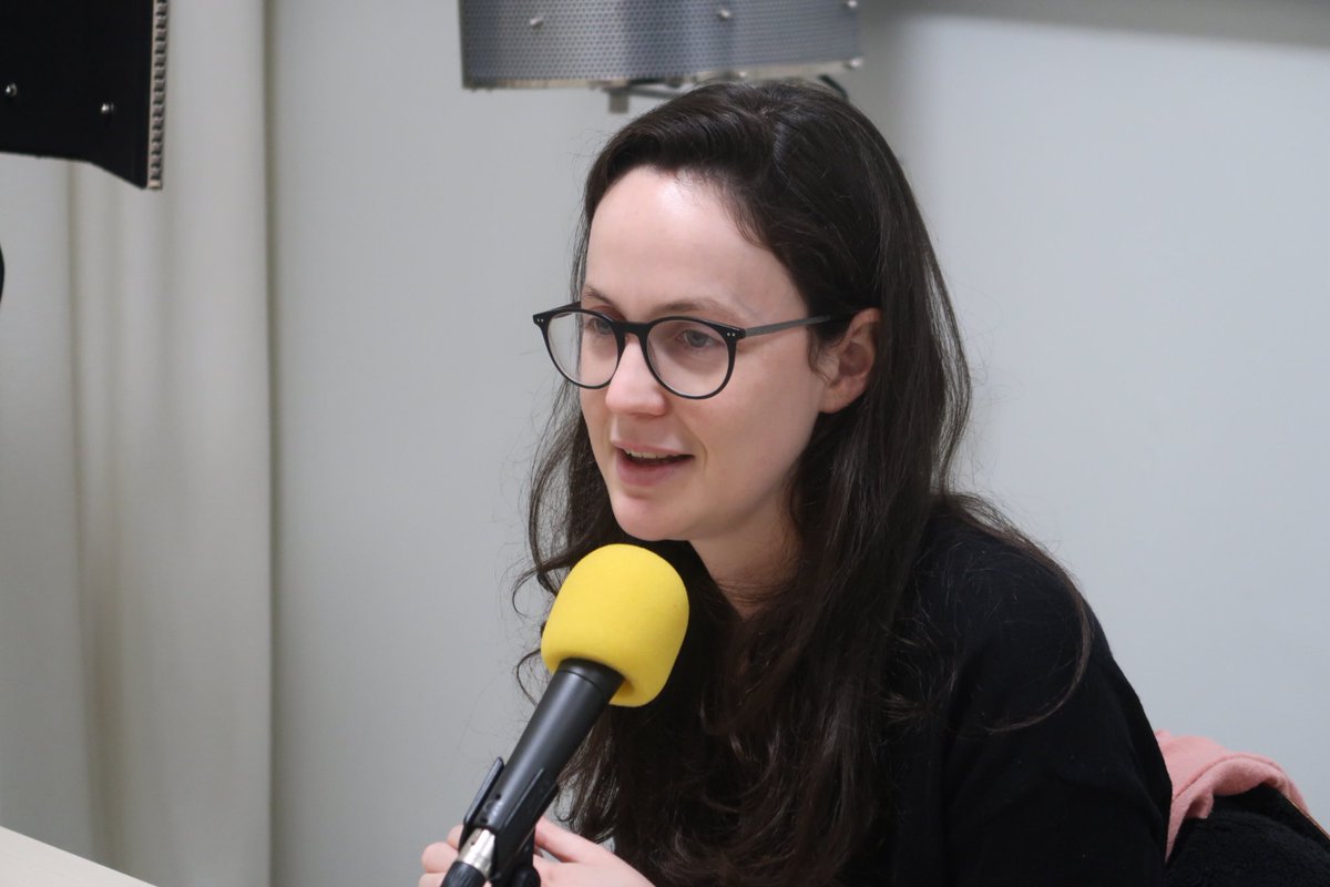 PMedievistes's tweet photo. Aujourd'hui c'était interviews à @UTJeanJaures avec deux doctorantes du @Framespa5136, Clémentine Stunault et @ConstansMargot ! 

A écouter dans quelques mois dans le podcast 😁 https://t.co/RIiek2jg7I