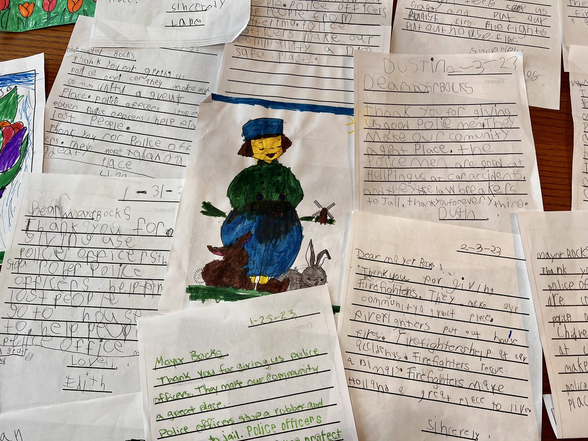 NathanBocks's tweet photo. I have the best job in the world!
Thank you, Sheldon Woods Elementary students for your love of our great @CityofHolland police officers and firefighters. I’ll let them know. This is Holland. Building Community. 

#ThisIsHolland #OneHolland #OurFutureIsBright #AndWeGetToLiveHere! https://t.co/xtD77zNqu2