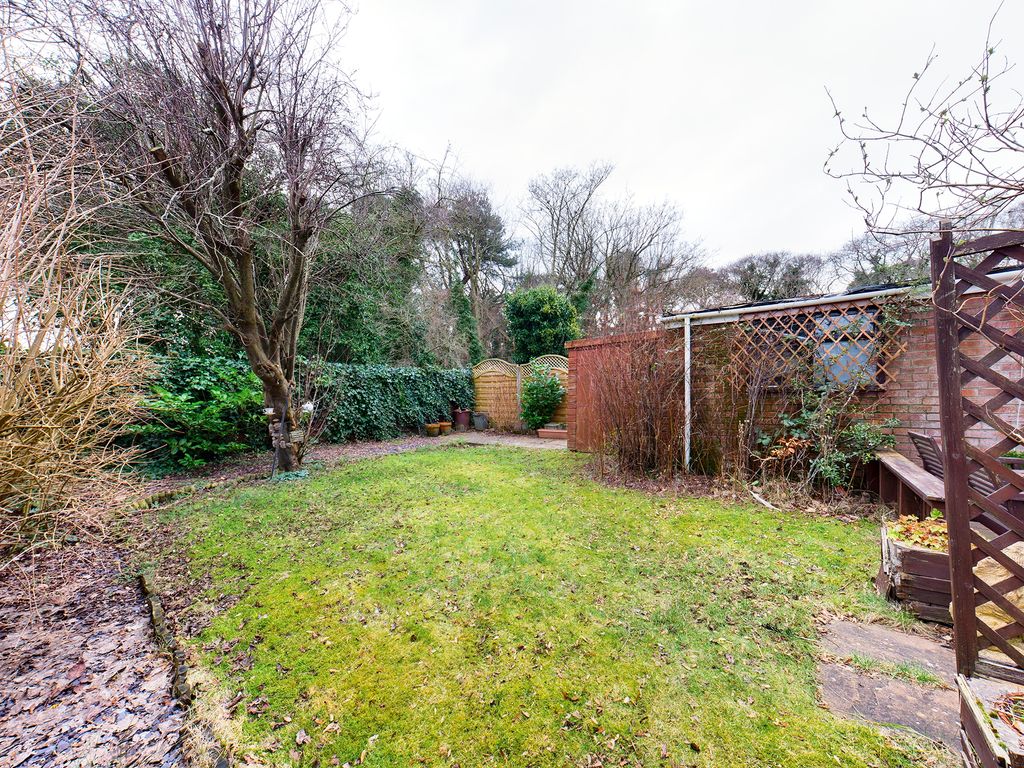 EweMoveFormby's tweet photo. This spacious, three-bed detached house is now available on a long-term rental in #Formby, offering a rare opportunity for someone looking for a lovely family home close to woodland walks and Formby beach!😀

https://t.co/fPUqxiRQLb https://t.co/PvlRJYUHoE