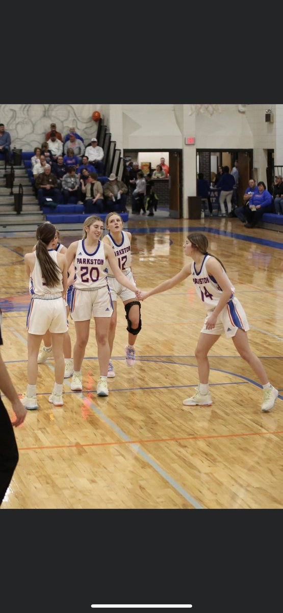 parkston_gbb's tweet photo. Our 2nd round region game vs Hanson will be played Saturday at 3:00 in Parkston! Let’s pack the armory and get loud Trojan fans! #PlayForTay #sdpreps https://t.co/CLP11w6Y2Q