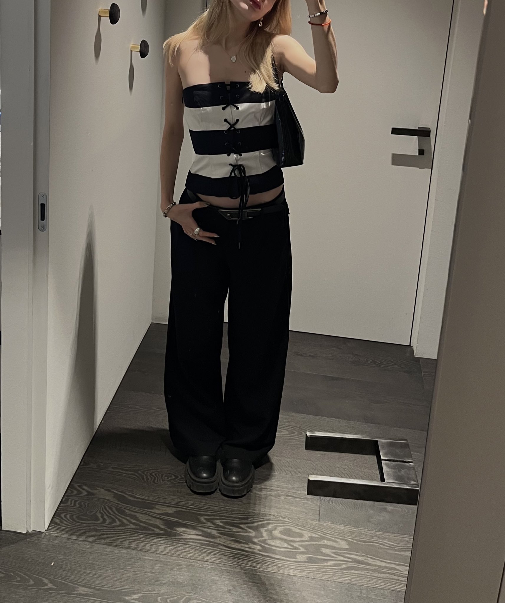 FplwXhWWYAA9Xj0.jpg:large