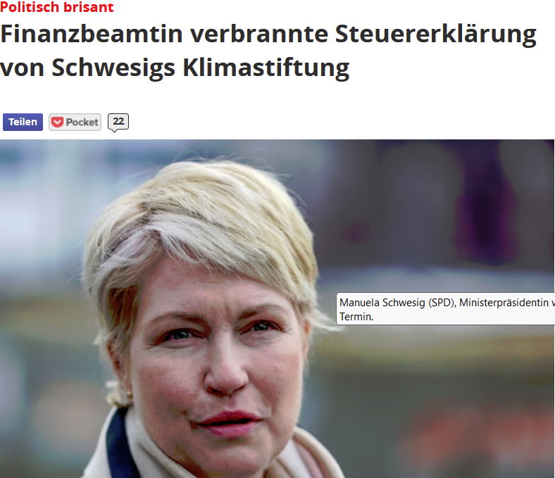 MoritzMelchior's tweet photo. How ist started, how it ends ..., Alter! #Schwesig https://t.co/vpula0DZYQ