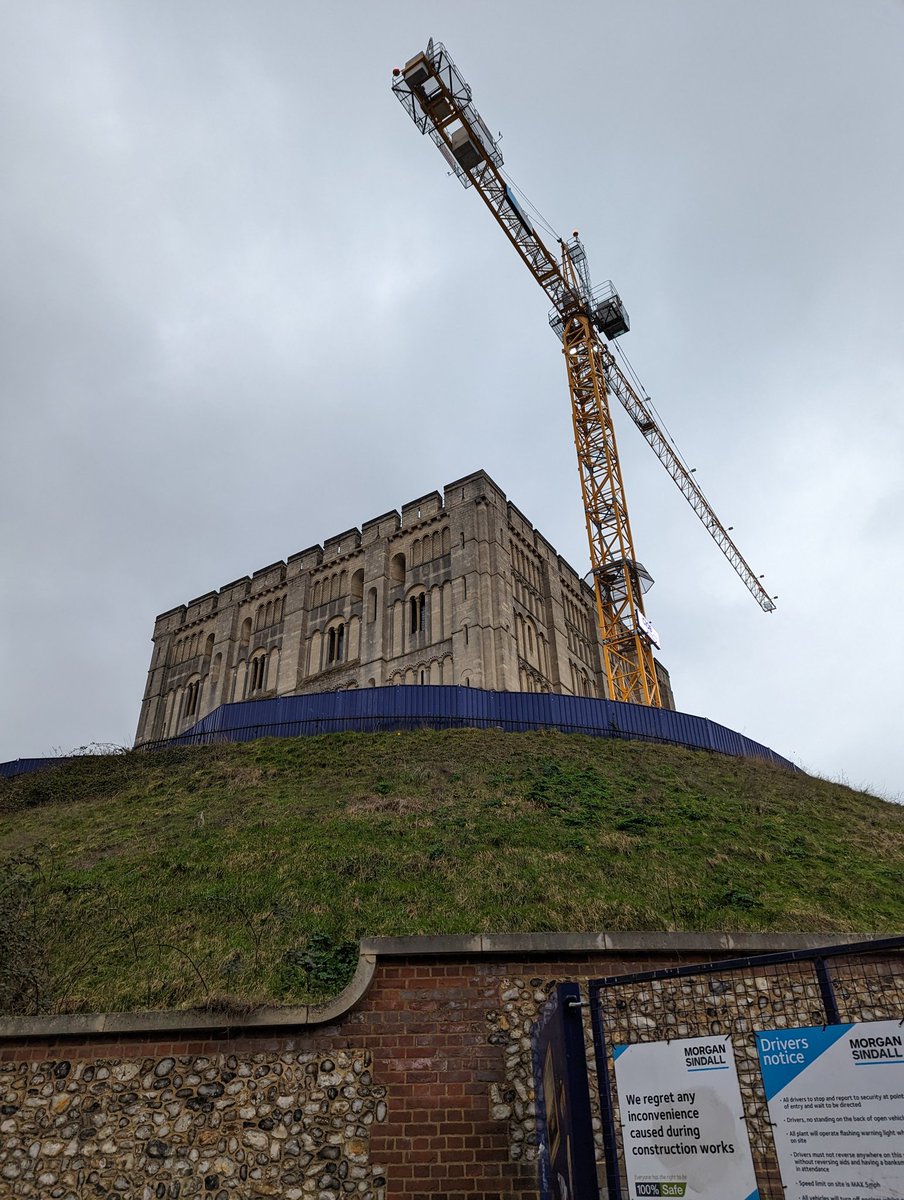 Sp4ghettiCode's tweet image. I might stay! It&apos;s lovely here in Norwich 

#NorDevCon23