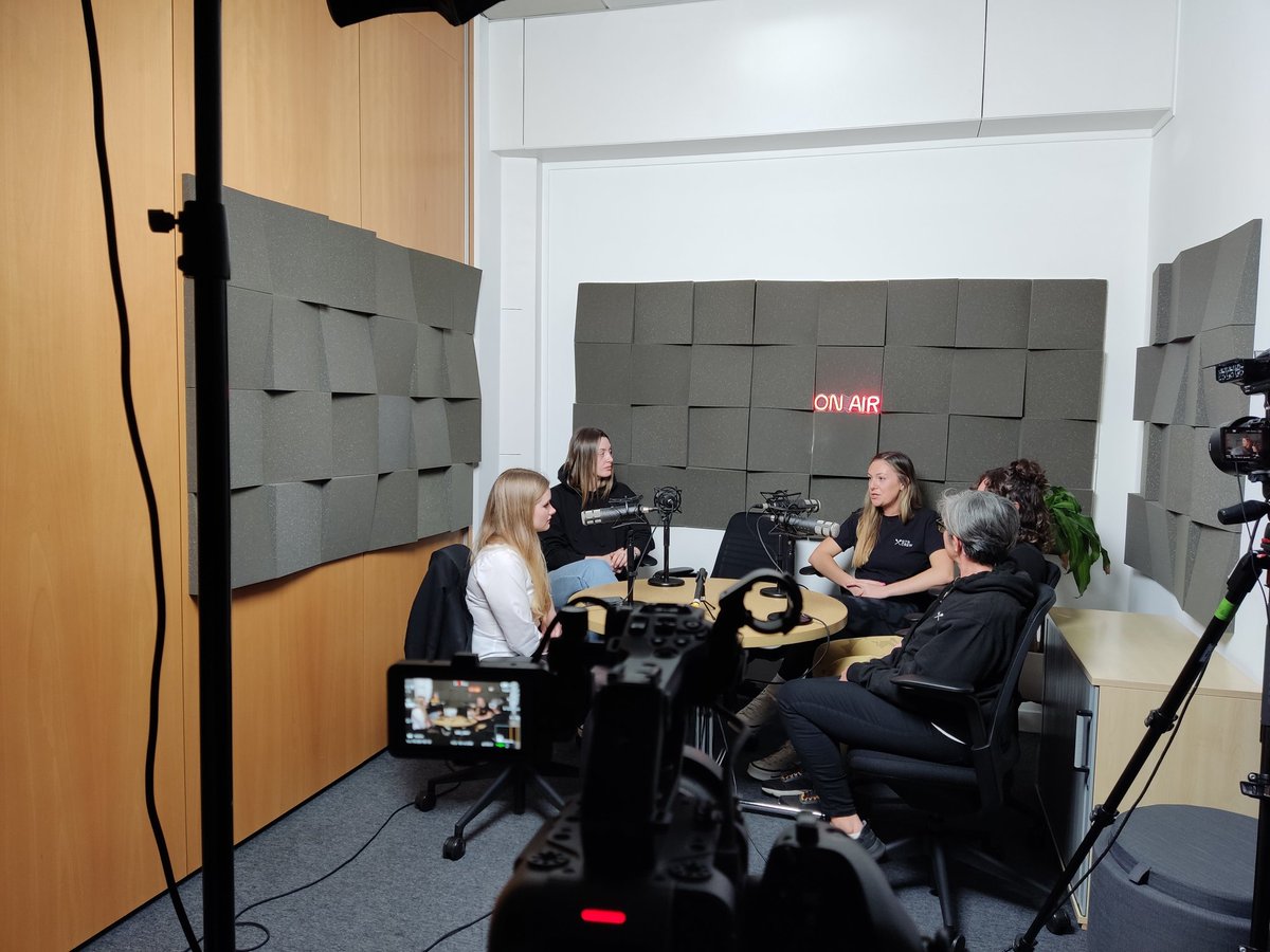 NextGenJersey's tweet photo. Faith, Emily and Fred from the NextGen team are recording a podcast with #GirlsThatRow at The Studio - stay tuned for the pod in the near future. Thanks to @scoobersteve91 and @ewalkerbyrne for supporting! 🎙️ https://t.co/D4XLfTAW6Y