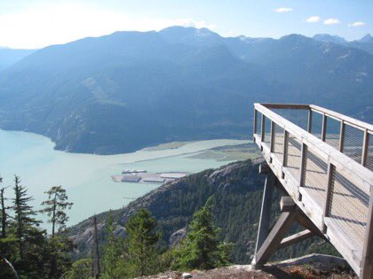 One of my favourite small towns is Squamish in British Columbia.
So much nature, craft brew pubs and independent cafes.

#TRLT

<a href="/TheTravelCamel/">Shane Dallas</a> <a href="/LindaPeters64/">Linda</a> <a href="/MamaO_GO/">Mama O</a> <a href="/ararewoman/">Sabine</a> <a href="/HHLifestyleTrav/">Hannah : HH Lifestyle Travel</a> <a href="/DoroLef/">Dorothée Lefering</a> <a href="/FoodTravelist/">Food Travelist Sue & Diana</a> <a href="/fotoeins/">Henry Lee</a> <a href="/roadtrippingroy/">RoadtrippingRoy 💙🎸 🏴󠁧󠁢󠁳󠁣󠁴󠁿 🇫🇷 🇪🇺 🎼</a> <a href="/Roadstories/">Roadstories.ca</a>