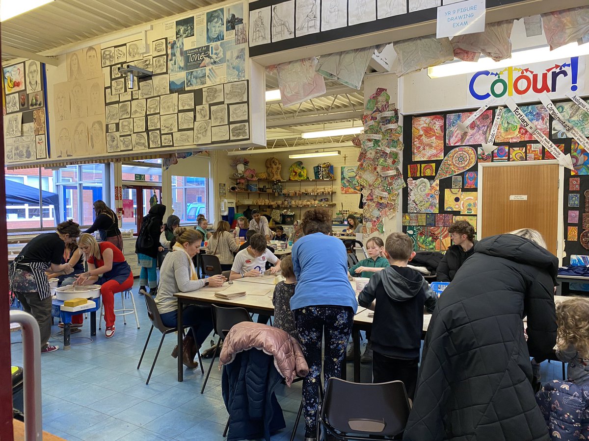 artdeptSTMCA's tweet photo. An absolutely huge thank you to all at @BCBfestival Emma, Joanna, Sara, Cath, Alison, our mums, staff, students, friends and the local community who had fun at our BCB Raku Clay Day today. Fantastic day at @artdeptSTMCA @StThomasMoreCA https://t.co/Hhxuop5W0v