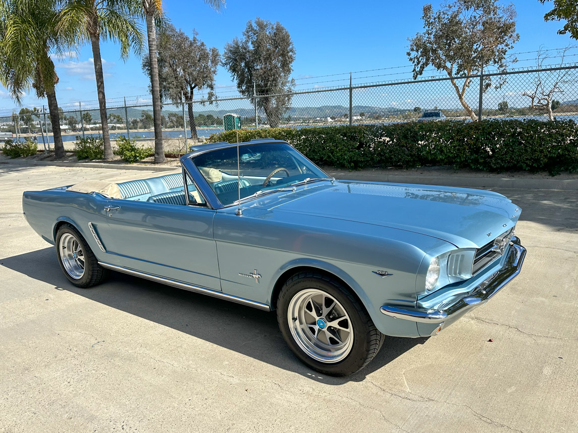 1965 Mustang Convertible, w/ 289ci V8 with EFI, 
3-spd. automatic transmission.  
$52,500 or best offer -call us today 714-630-0700
#cars #muscle #ford #classiccars #americanmuscle #fordmustang #stang #stanggang #mustanglovers #mustangaddicts #mustangs #carsforsale #carsdaily