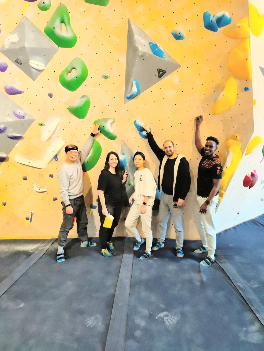 pmarignani's tweet photo. .....and it happened. Spring break team building exercise. So proud of the #MarignaniLab for giving #Bouldering a try. Exceeded their own expectations. Pipetting skills paid off-hand strength and dexterity! #RockStarScientists @SevenBays @DalhousieU @DalMedSchool @DalScience https://t.co/4ObzJSthzO