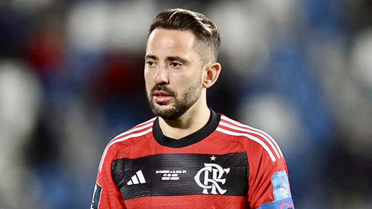 Sofascore Brazil on Twitter "Everton Ribeiro (33 anos) na temporada