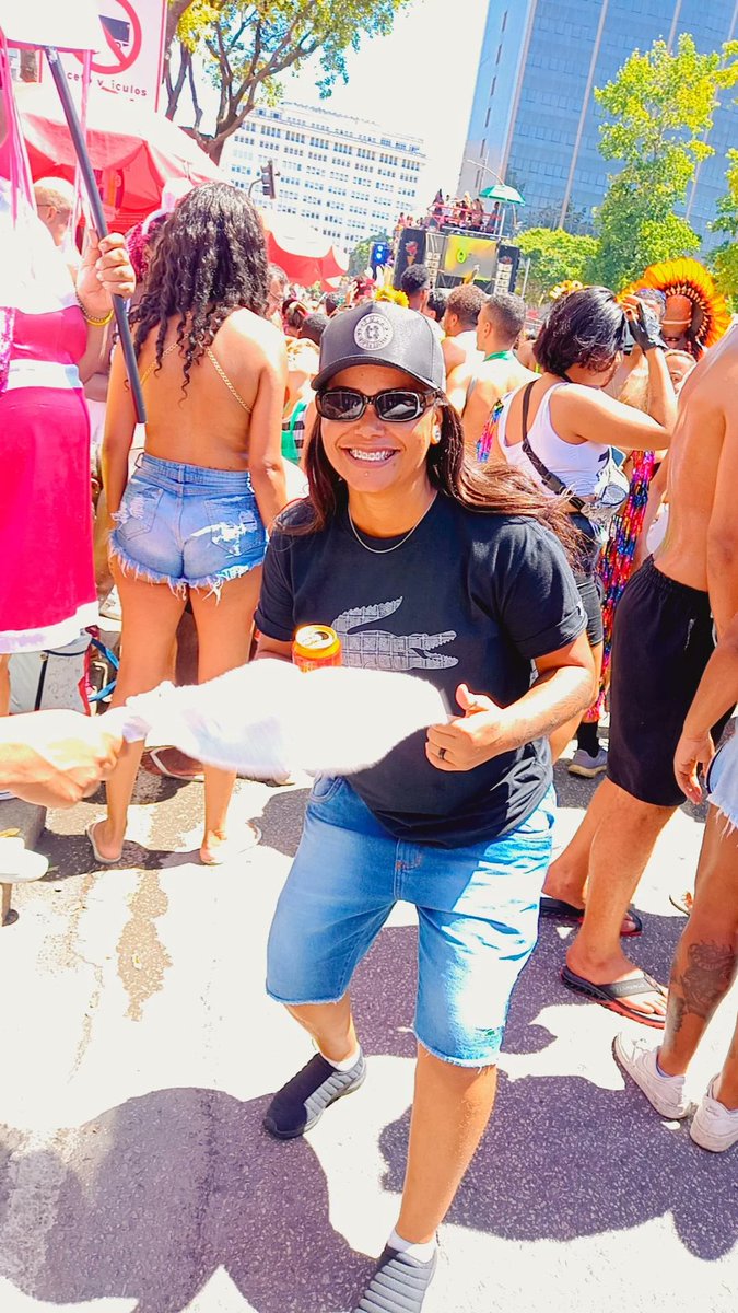 MorennTati's tweet image. Meu ego é muito alto pra ficar disputando lugar com outra pessoa na vida de alguém.
#BlocoDaLud🎶 #Rj21 #2023NewYear #NoFlooow🎶🔞#Vrauul🥳