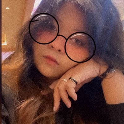 Faraesha's tweet photo. #NewProfilePic https://t.co/vj1NhYmNB5