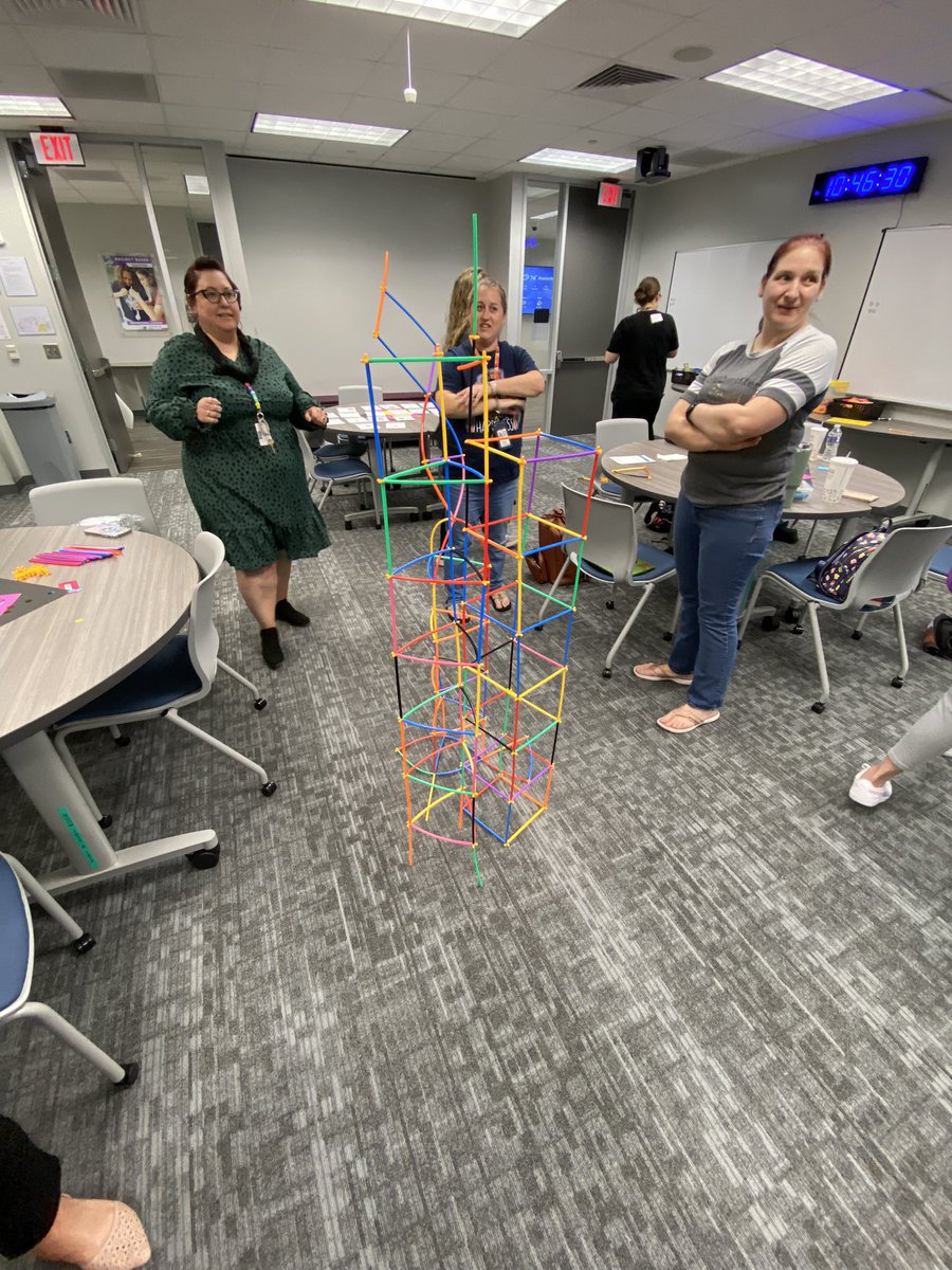 GeauxTigers1393's tweet image. Great afternoon of collaboration with like-minded tech peeps! Love having time with these amazing teachers #HumbleISDAspire #EdTech #TransformativeTech #KMSCougarPride