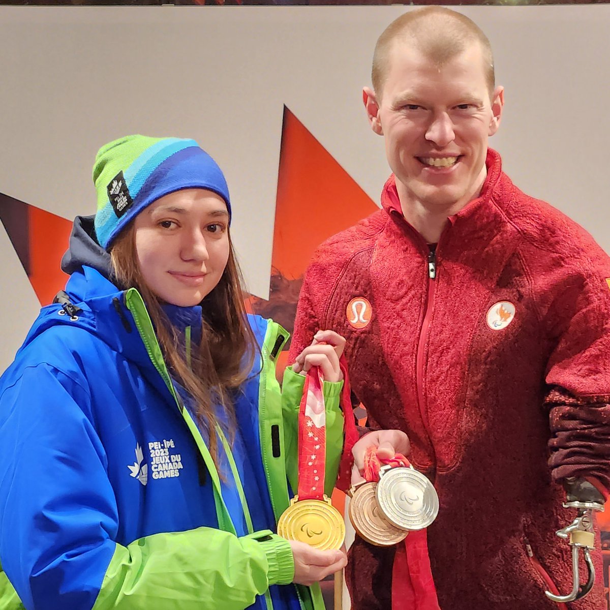 Islander @markarendz stopped in at Canada Games House to share stories from the Paralympic Games and meet with athletes, their families, and volunteers from the @2023CanadaGames.