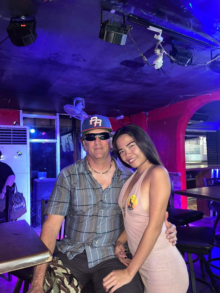 HowlingDogsCebu's tweet image. Danish Friends