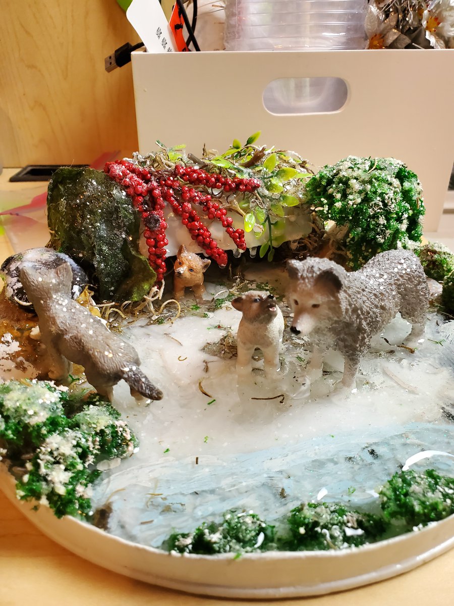 PRwithBe's tweet photo. I love making these scenes! 
Check out more items I have made and have on hand on my page: https://t.co/fvi5skVN1R
#artist #craftybes #resinscenes #gifts https://t.co/jbJvAG2DwX