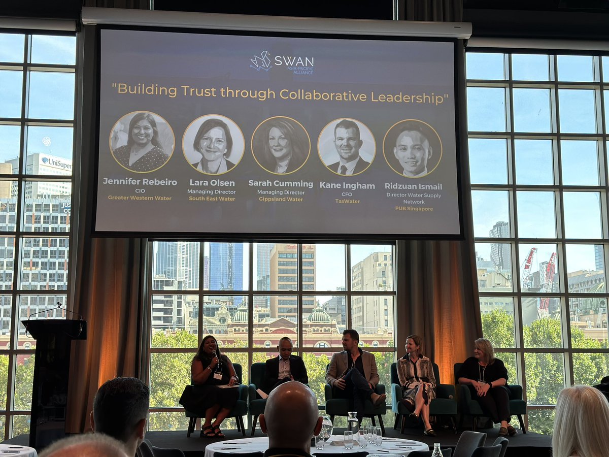 greg_ryan's tweet photo. #JenRubiero GM @GwwVic chairing forum of water sector leaders @SWAN_forum. Building trust through collaborative leadership, learning from the strengths of each other. Improving customer engagement, harnessing digital innovations, and adjusting culture to embrace new solutions. https://t.co/FcMVGswdZ6