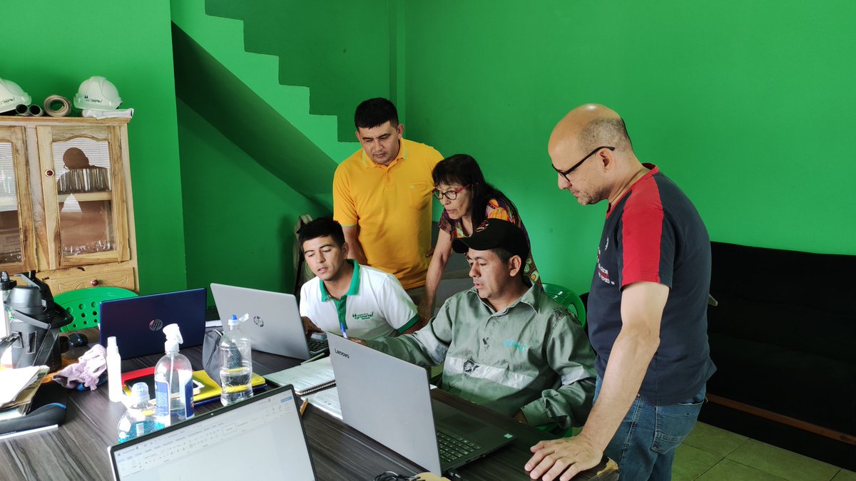 JavierGn13's tweet photo. Asesoría de @acodea_ con  @agronortecoop para apoyar la gestión financiera de una cooperativa que no deja de crecer. Este es un trabajo en el marco del proyecto @FO4LA en Paraguay. https://t.co/N8IR8TAFlc