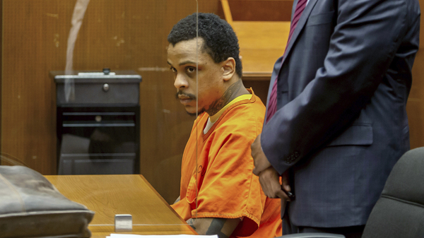 codingcoding3's tweet image. Rapper Nipsey Hussle's killer is sentenced to 60 years to life in prison Rapper Nipsey Hussle's killer is sentenced to 60 years to life in prison ift.tt/wipP8JV 

Eric R. Holder Jr. will likely remain in jail for the rest of his life for the mu…