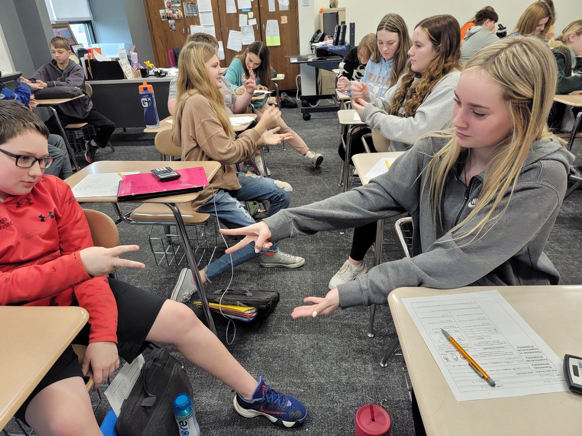 GMS304's tweet photo. Experimental Probability in math class with Rock, Paper, Scissors activity
@GreendaleLCSC 
#LawrenceburgLegacy https://t.co/k7LApoQo55