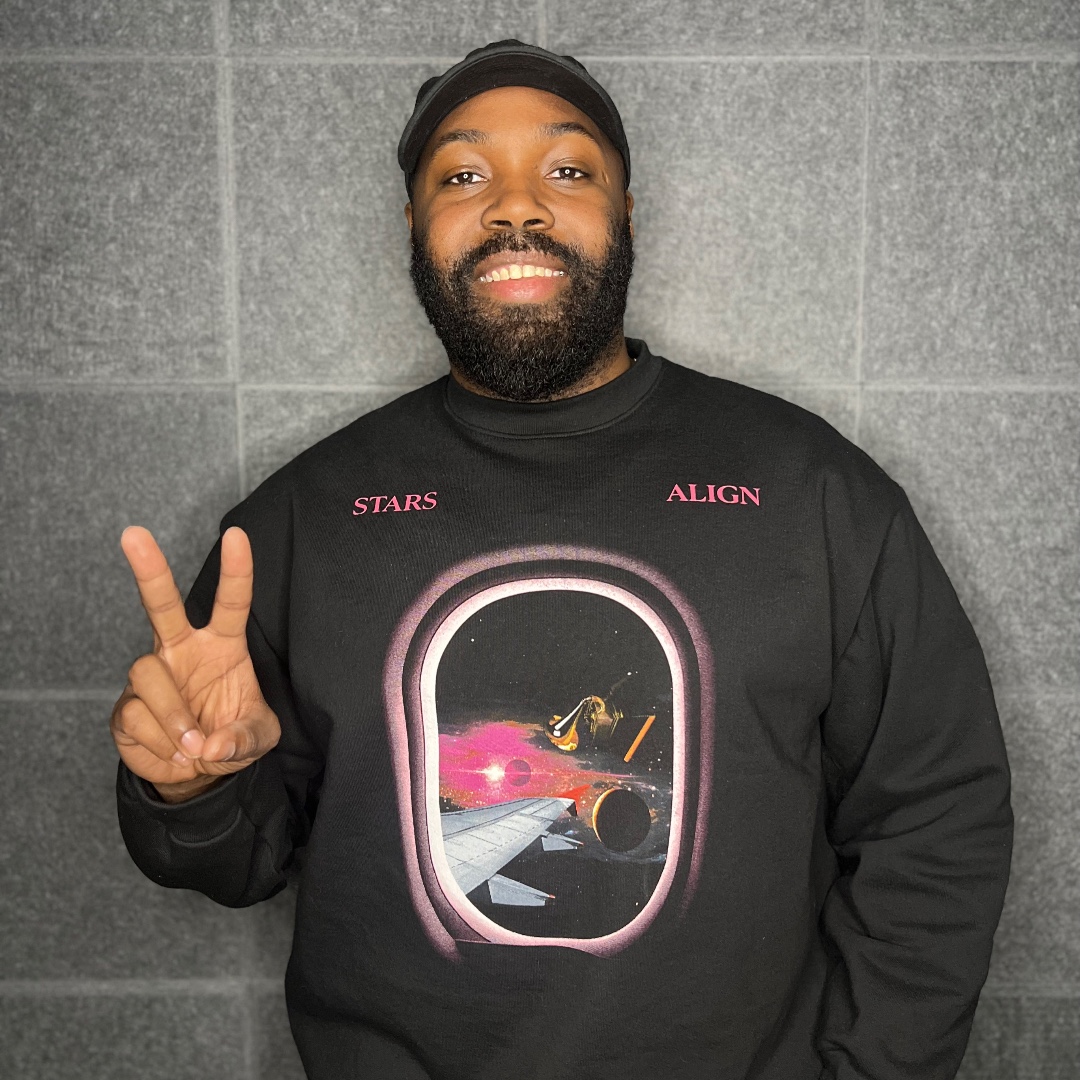star883radio's tweet photo. Today is a special day, because today we are celebrating TJ's ONE YEAR work anniversary! 🎉 We are so grateful for TJ and for all of his hard work. He makes our team whole. We can't wait for many more years to come! https://t.co/UknfTwAlIE