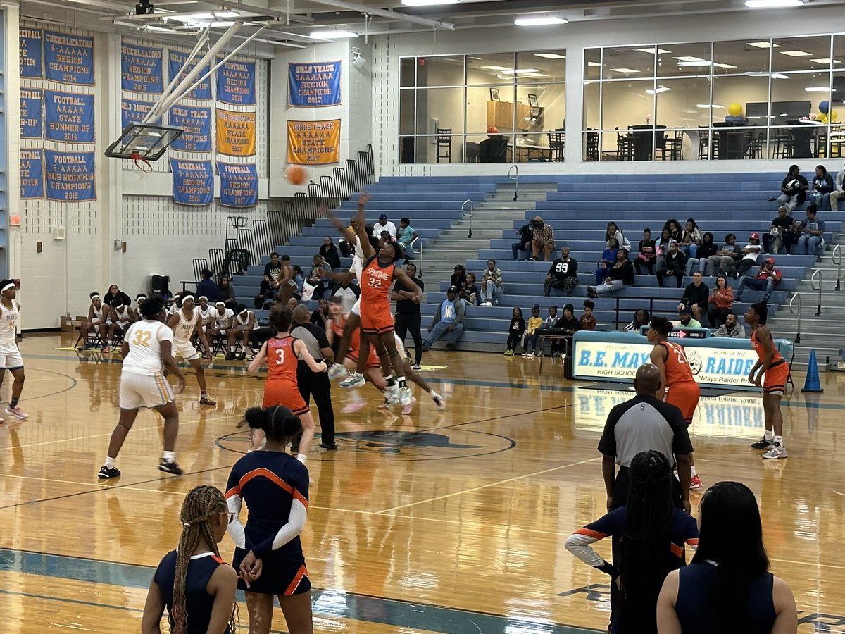 It’s go time for the Spartans in the first round of the state basketball playoff. Go Spartans, beat Mayes! #SpartanStrong <a href="/NSSpartans/">NSHS</a> <a href="/NSpringsAD/">Vince Strine</a>