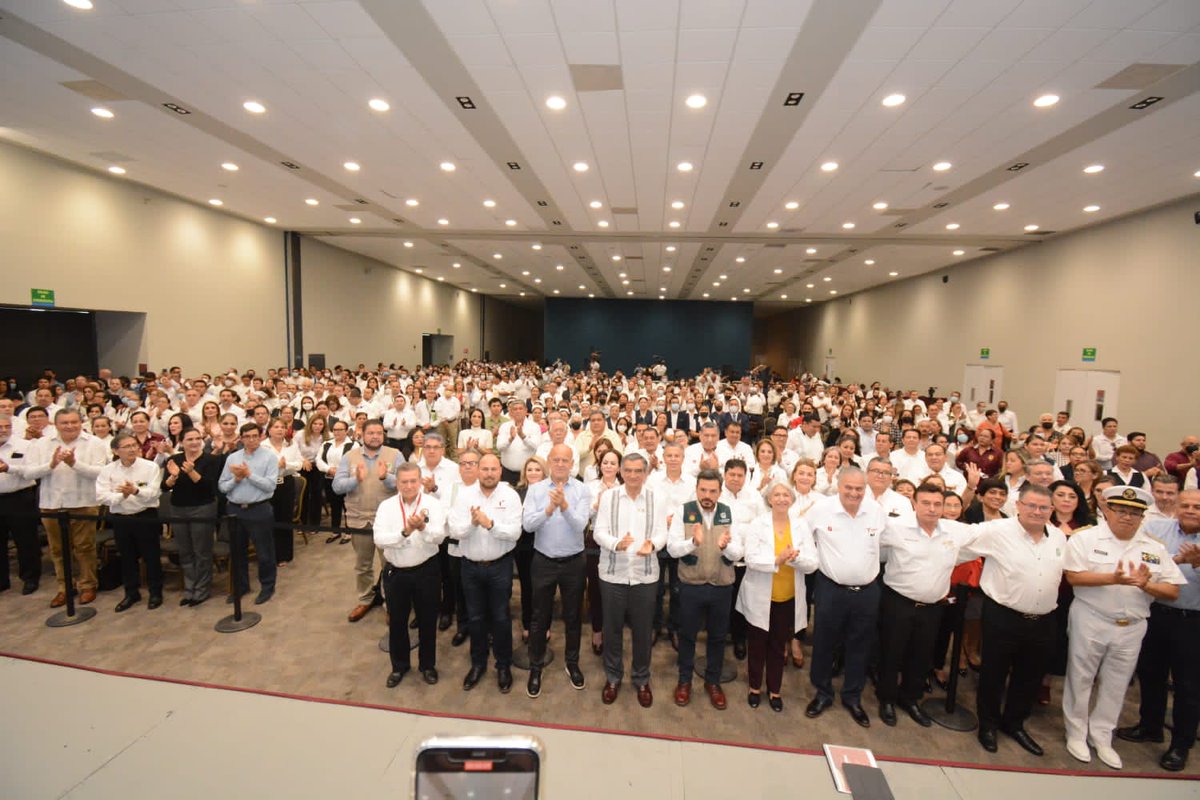 emevenoticias's tweet photo. Autoriza Gobierno Federal obras pendientes en hospitales de #Matamoros y Madero así como la construcción de nuevos hospitales para #NuevoLaredo y #SanFernando

https://t.co/mthW4ejot7 https://t.co/dzDr1Ha9Py
