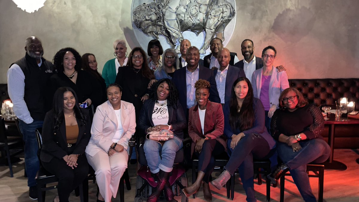 Ubiquitous Preferred had the privilege of hosting an Atlanta-based networking event to bring together a positive group of professionals.

Thanks for coming out! #UPSI