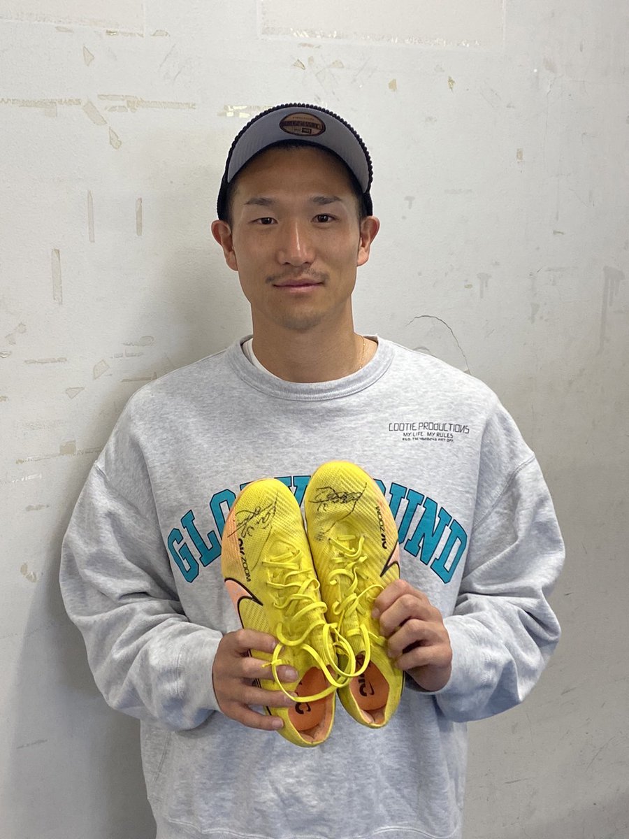 JPFA_NEWS's tweet image. ／
#ＦＣ東京 選手会
＼

#日本プロサッカー選手会
#工藤壮人 選手ありがとうオークション(～2/26）

#西堂久俊 @hisatoshi3927
#小泉慶
#仲川輝人 @ternp7
auctions.yahoo.co.jp/seller/mkhju68…

#JPFAオークション
#Forever9 
#fctokyo #tokyo
@masatokudo9 
@fctokyoofficial