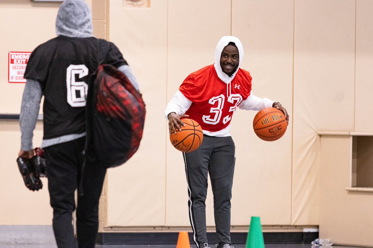 ESU Football tweet media