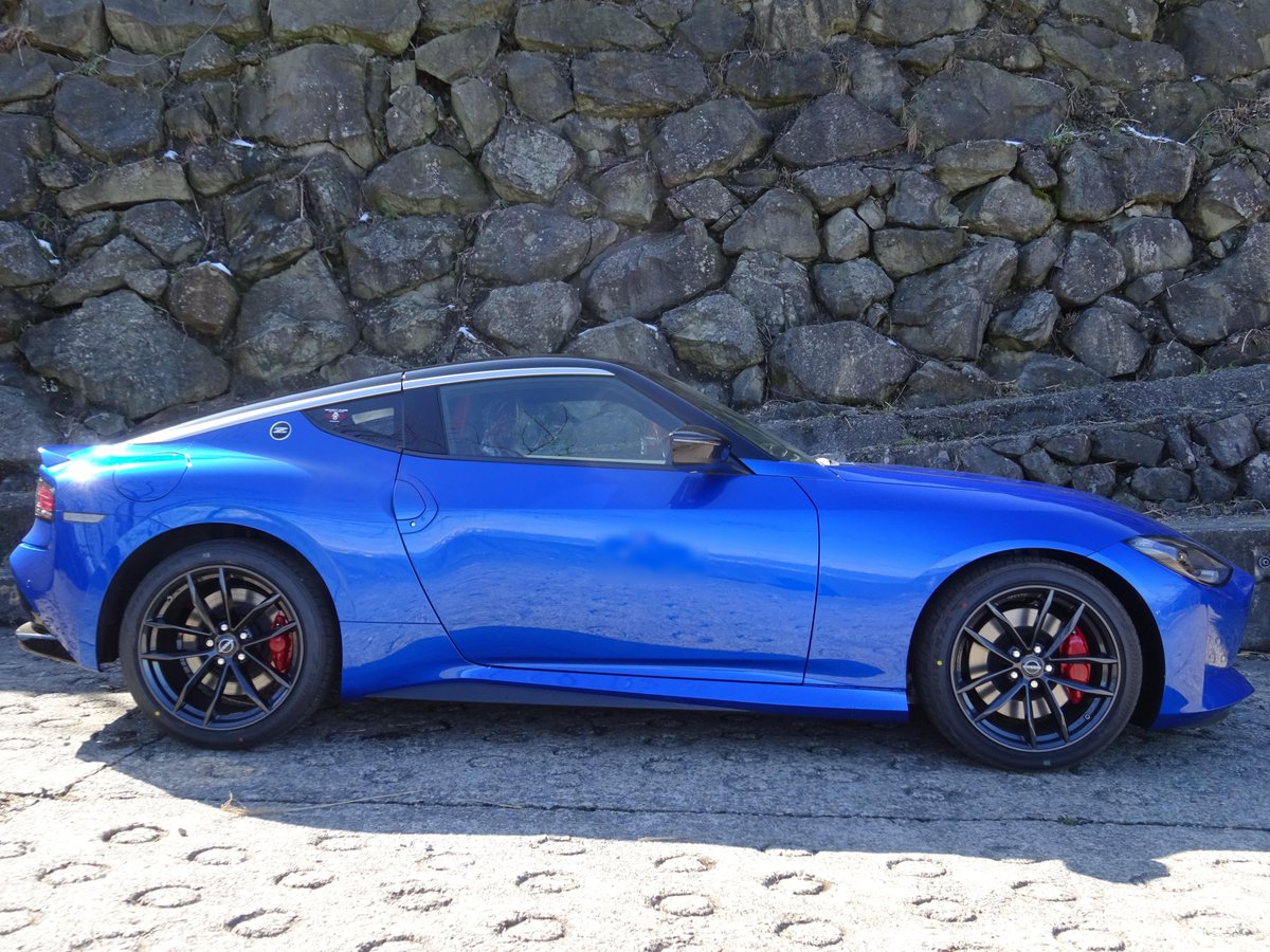 日産の新型フェアレディZ(RZ34)納車されました。 セイランブルー