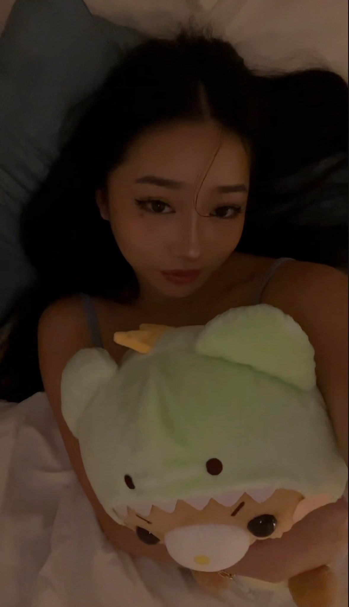 madi-juskimmiehead-twitter