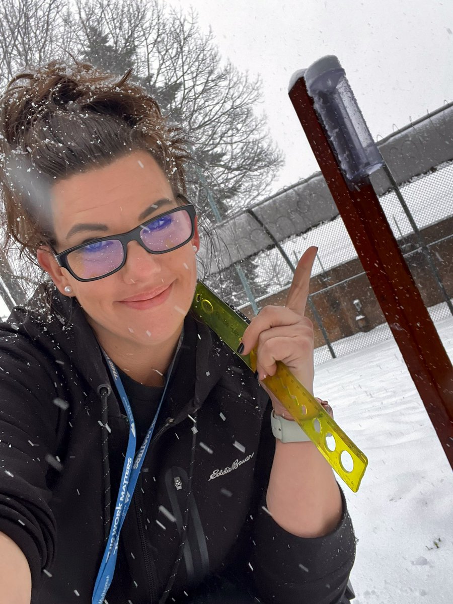 Alt_ed_ology's tweet photo. @NWSPortland from @multco Donald E Long detention- exactly 2 inches! @1540 measured at our @CoCoRaHS station Multnomah county spotter MH-413 #DELWx #WxOr https://t.co/mnF1NtUcCA
