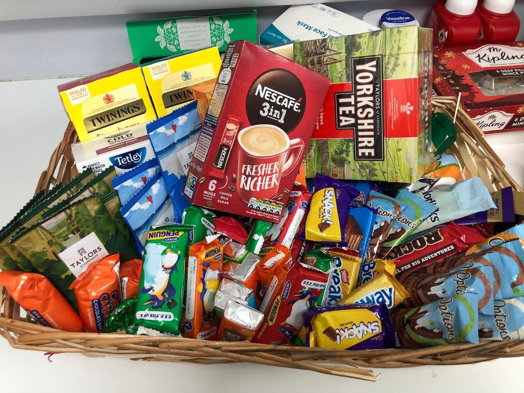 39_lri's tweet photo. So pleased to have won the Patient Feedback Competition. Proud that we are able to offer care and comfort to our patient’s and carer’s, some who are going through the hardest moments. We are using the money on a tea trolley for OAU’s triage room to improve patient experience ☺️ https://t.co/qYqCc6pShu