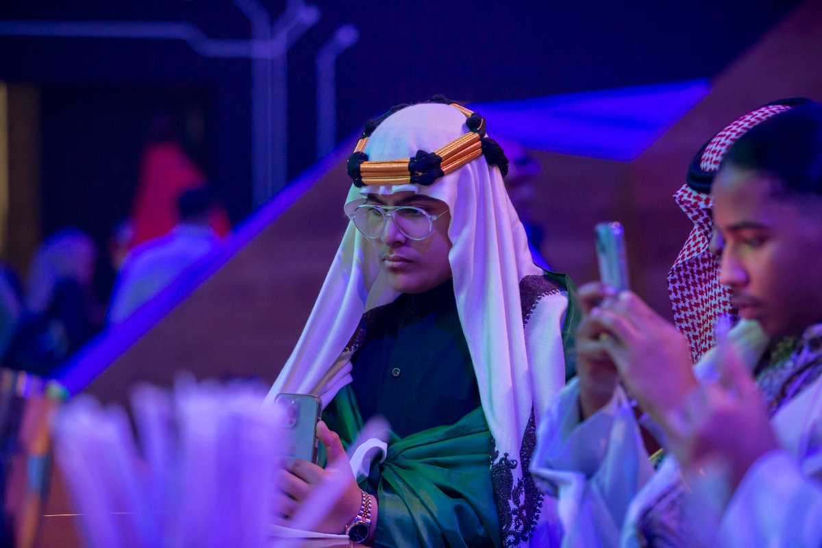 RiyadhSeason's tweet photo. أجواء موسيقية مع الدي جي 🎛️
نستمتع فيها مع زوَّارنا في #يوم_التأسيس بمنطقة ايريا 15 في #بوليفارد_وورلد 🇸🇦✨
احجز تذكرتك الحين 🌍
https://t.co/JTyOFMKdHS
#تقويم_الرياض https://t.co/aWPi3AIf0C