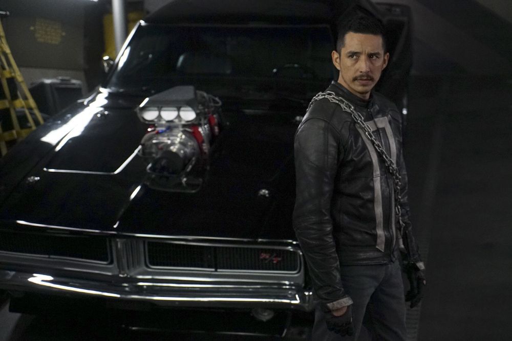 Polygon's tweet photo. A reminder that Joel’s brother Tommy in The Last of Us was also a kickass Terminator and Ghost Rider https://t.co/0pT7l7976C https://t.co/vBueC8uqwx