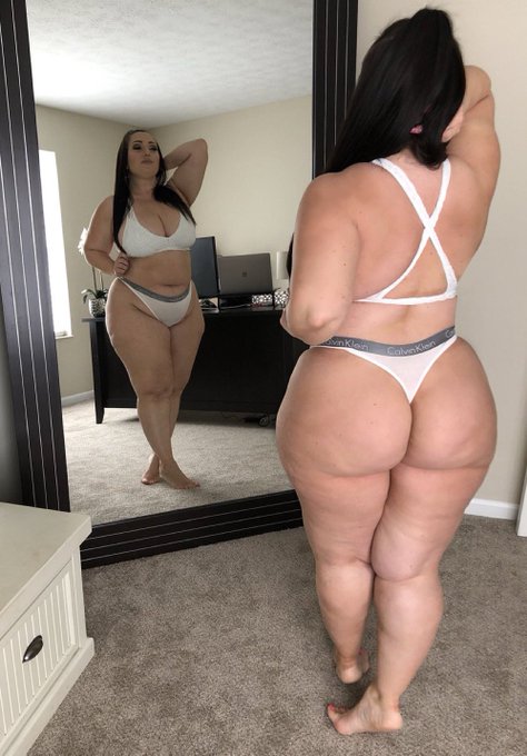In my Calvins ? https://t.co/G3XuQEWUhd