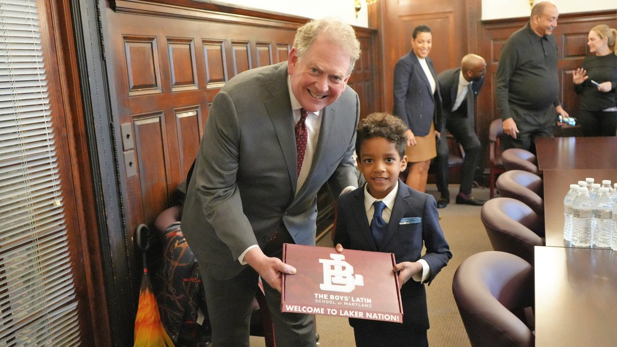 BoysLatinSchool's tweet photo. From personalized BL box delivery to our Welcome Breakfast, it was great to see so many excited future Lakers! Welcome to the Laker family- it's always a great day to be a Laker!  #BL #BoysLatin #EQV #WelcomeToBL #OneBL https://t.co/LHTBzum7V6