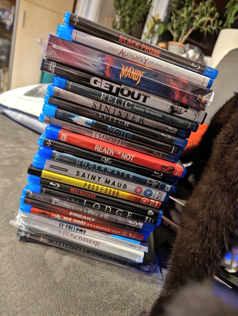 Overlord Jenni 🏳️‍🌈🌍🎃 tweet media