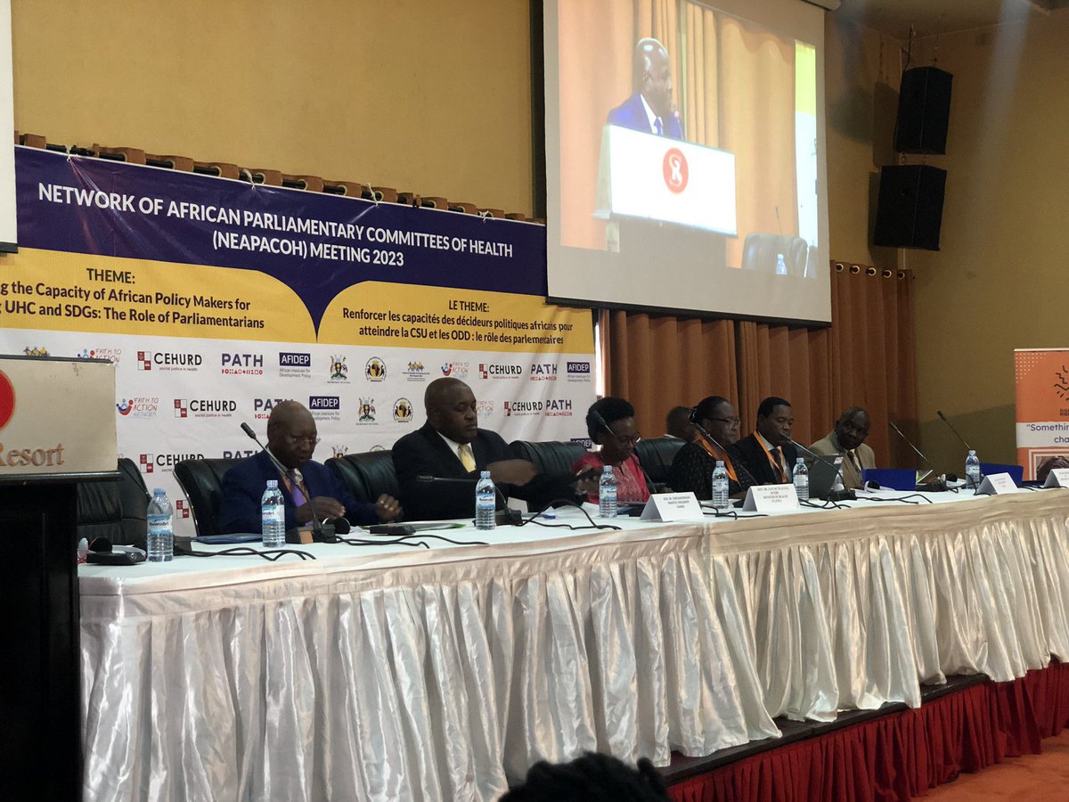 PomuUganda's tweet photo. #EarlierOn
In the PEPFAR Retreat in Kampala today, @MinofHealthUG @JaneRuth_Aceng has asked @PEPFAR, GFATM and other ADPs to design and support programs for and by men.
Thanks to the AGYW support but you need not to leave men behind," she said. https://t.co/m2Yysi2QOL