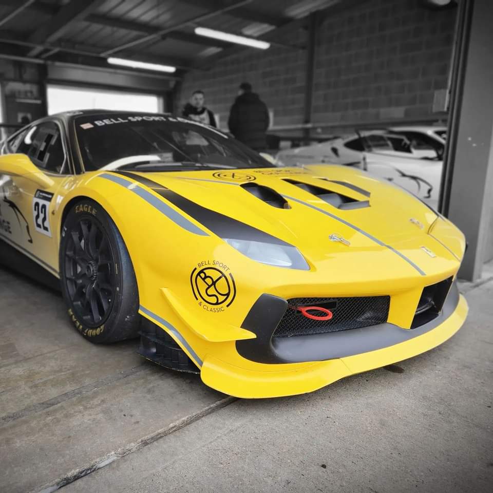 At <a href="/doningtonpark/">Donington Park</a> yesterday for the <a href="/msvtracing/">MSVT Racing</a> Media Day. 

Our Track Support service was being utilised by a new customer who will be racing in the @bellsportchallenge with his Ferrari 488 Challenge.