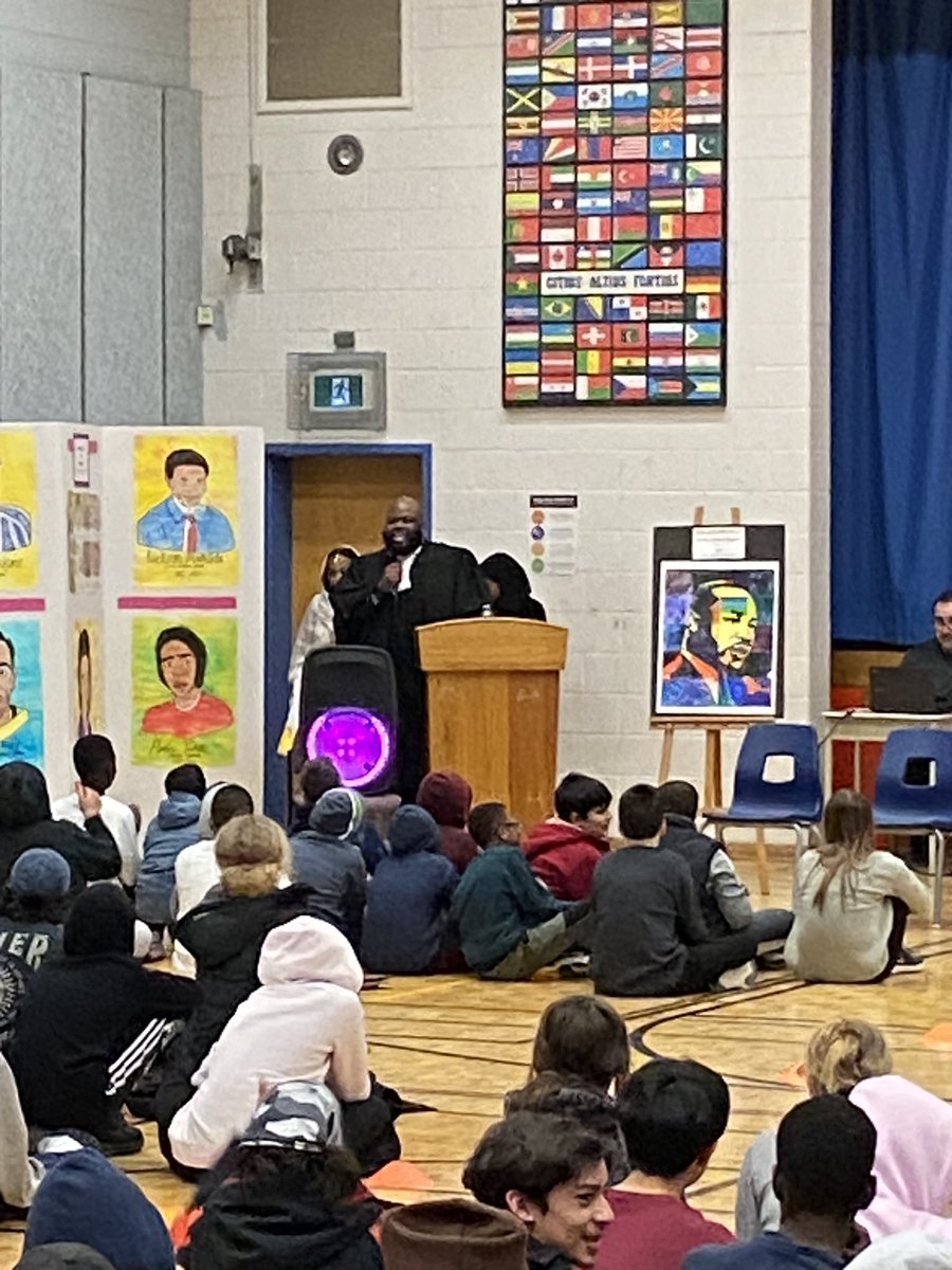 Hilltoptdsb's tweet photo. Welcome #anthonymorgan!! Thank you for joining us today! #inspirational #rolemodel #positiveattitude https://t.co/FmLFzScrf4