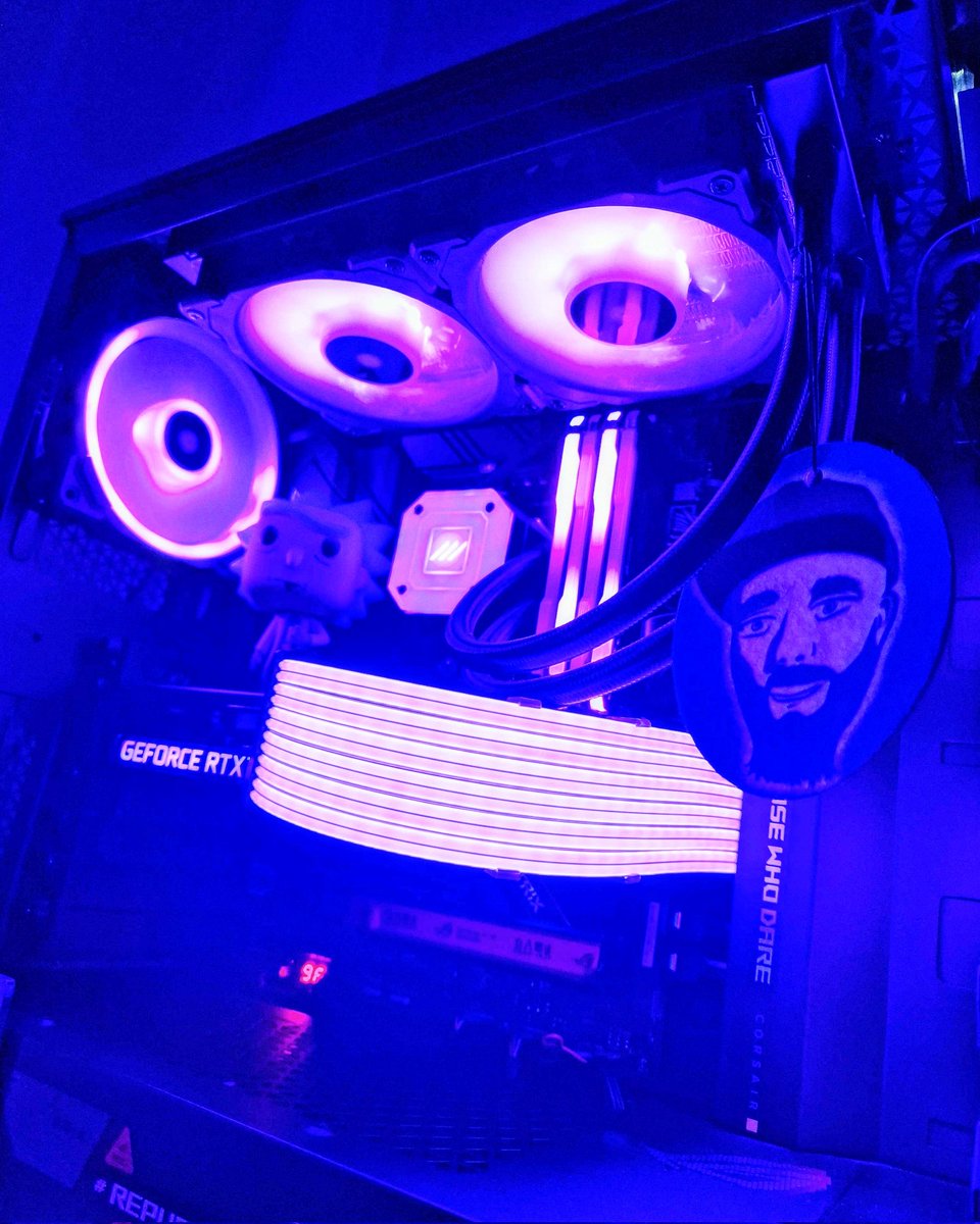 JayZfaro's tweet photo. Congrats nochmals!!
Ich hoffe es riecht jetzt gut in deinem PC!!
#Giveaway #Duftbaum #mankannniegenugRGBhaben https://t.co/D9NFzDXVBa
