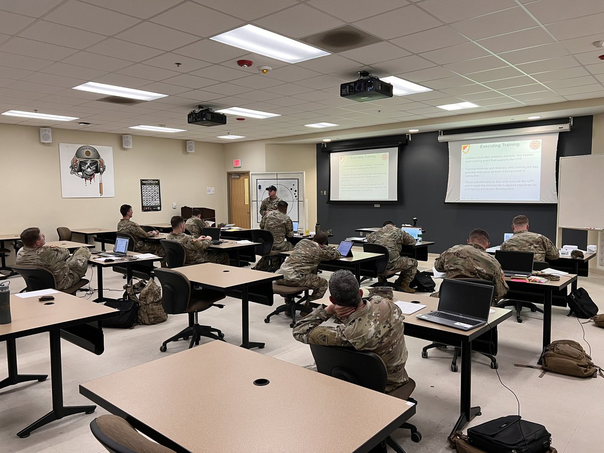 Charlie 92 tweet media