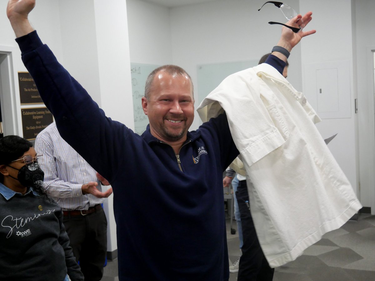 Bucknell Engineering tweet media