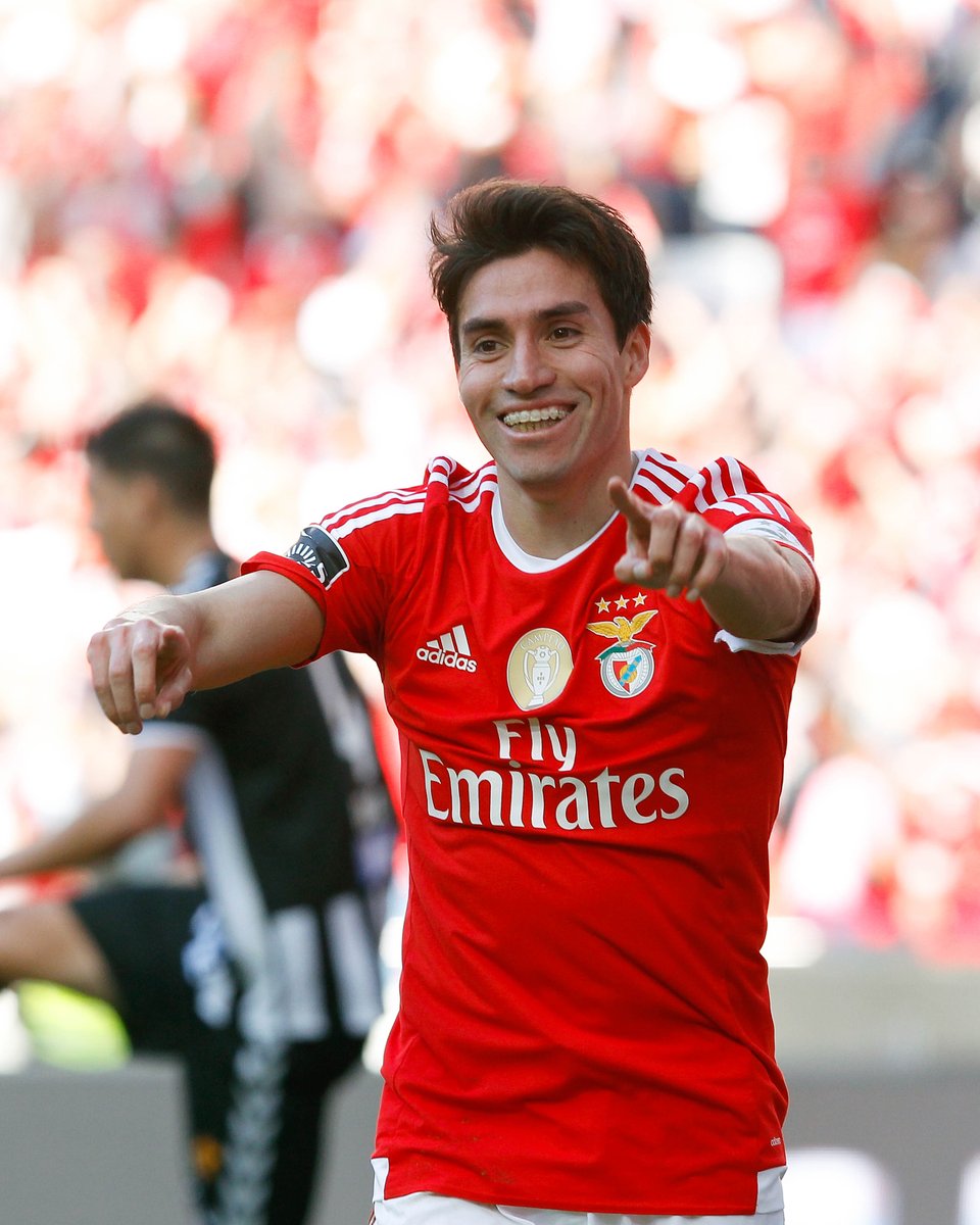 SL Benfica tweet media